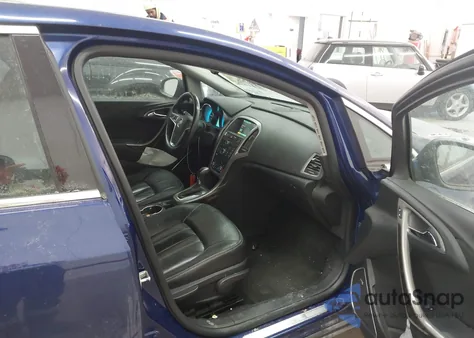 2013 Buick Verano Leather Group из США, поврежденный, VIN 1G4PS5SK2D4249723